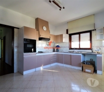 Apartamentos a venda Olhão - Fotos para Moradia T3 composta por 2 Pisos